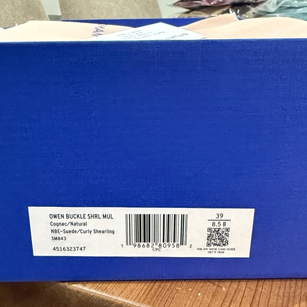 Stuart Weitzman Shearling Mule - Picture 10 of 11